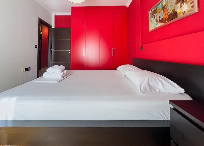 Homevision - Red - Prime Location Apartament *