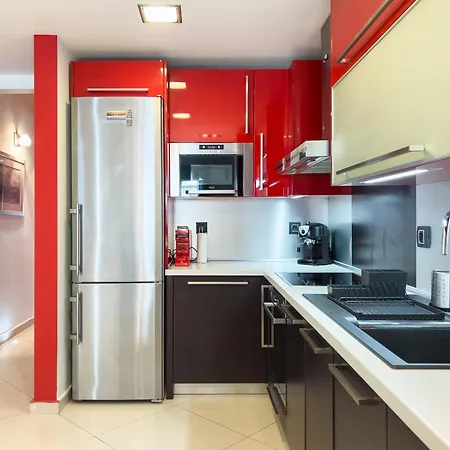 Homevision - Red - Prime Location Апартаменты Салоники